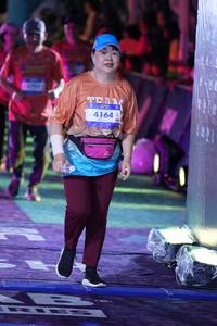 BIB: 4164
                            <button type="button" onclick="openModal(26261325)" class="btn btn-primary btn-sm float-right btn-popup" data-toggle="modal" data-target=".modal-high-quality">
                        <i class="fas fa-shopping-cart"></i> Add to Cart
                    </button>
                                            <button type="button" onclick="isThisMe(26261325, true)" class="btn btn-success btn-sm float-right btn-popup btn-isme hidden" data-toggle="tooltip" data-placement="bottom" title="นี่คือรูปของคุณใช่ไหม คลิกที่นี่เพื่อเอาเข้าอัลบั้ม">
                        <i class="fas fa-plus"></i> Add to album
                    </button>
                    <button type="button" onclick="isThisMe(26261325, false)" class="btn btn-warning btn-sm float-right btn-popup btn-isnotme hidden">
                        <i class="fas fa-ban"></i> Remove from album
                    </button>